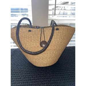 Handwoven Rattan / Straw Handbag With celestial design Material Interior Straps